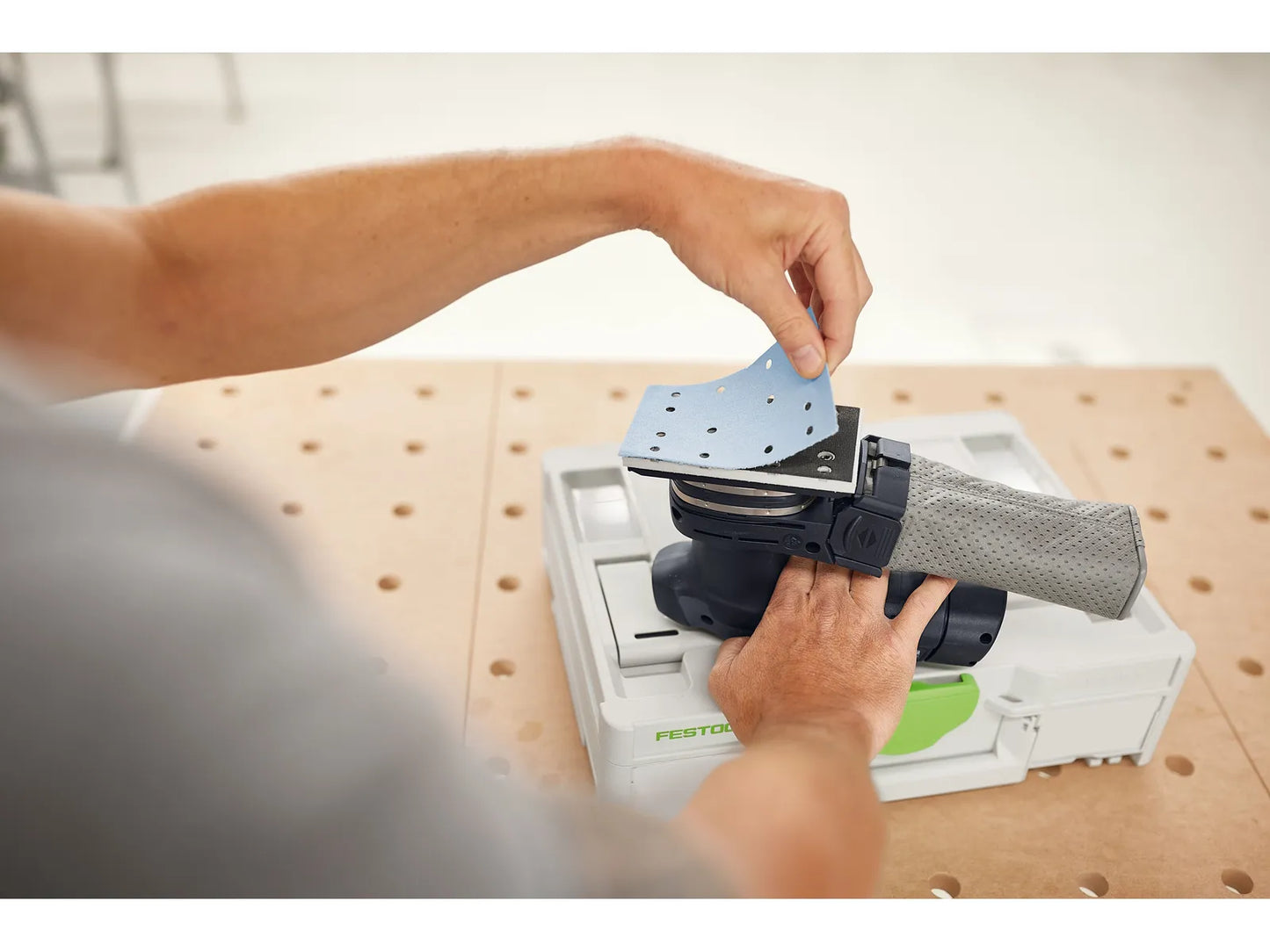 Papier de verre Festool Granat ; 80 x 133 mm ; P60/80/120/180/220 ; 100 unités