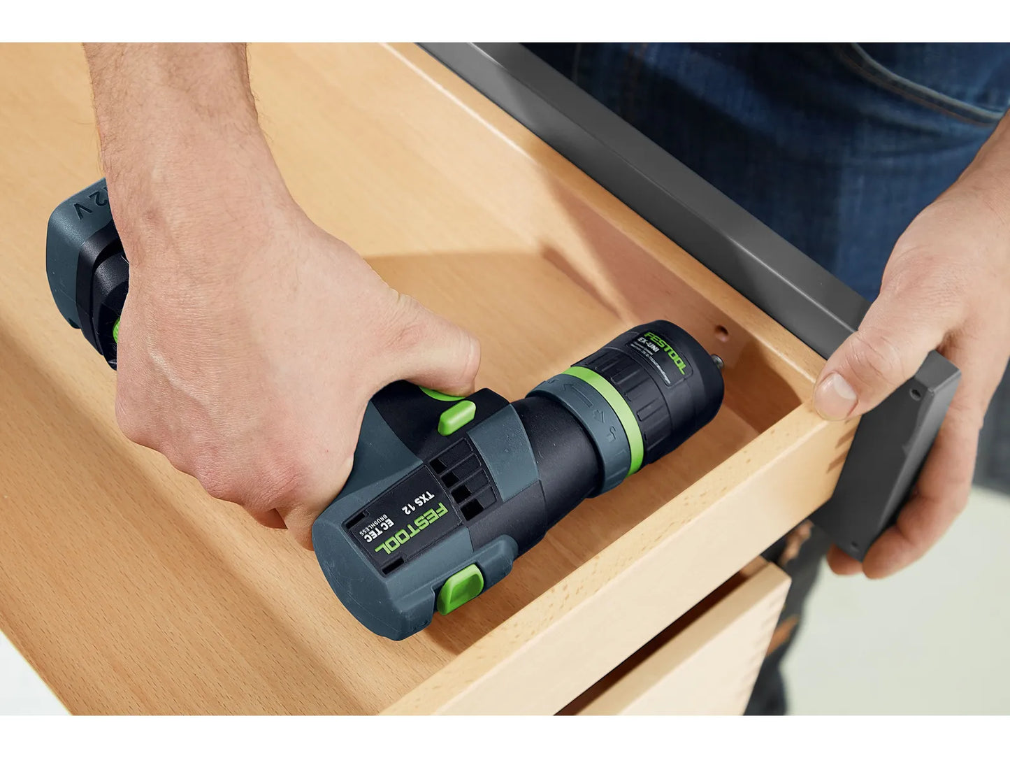 Perceuse-visseuse Festool TXS 12 2,5-Plus 10,8 V ; 2x2,5 Ah accu.