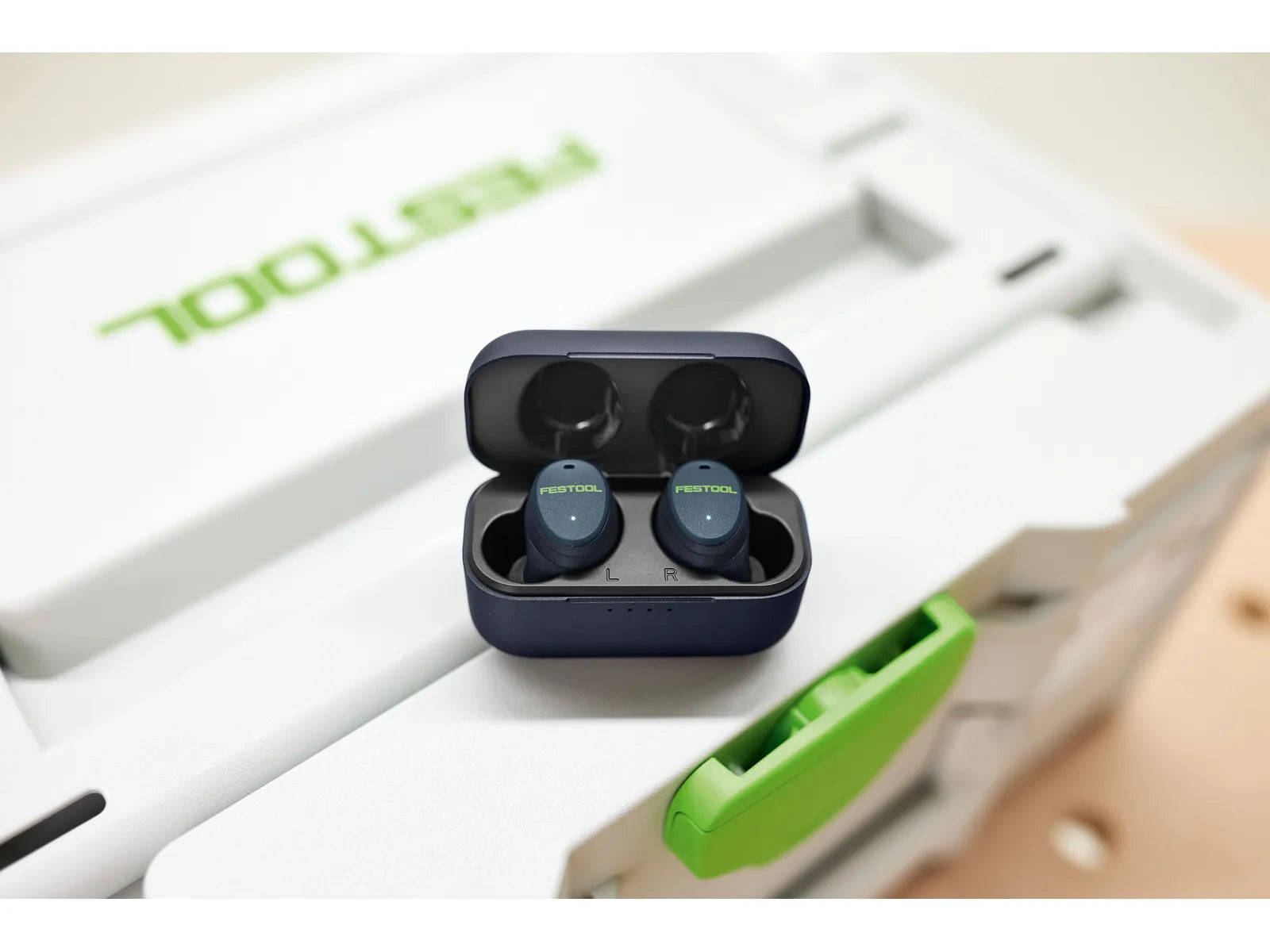 Ear protectors Festool GHS 25 I with Bluetooth function